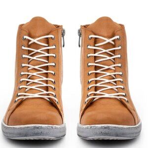 Andrea Conti Schuhe Women's Trainers